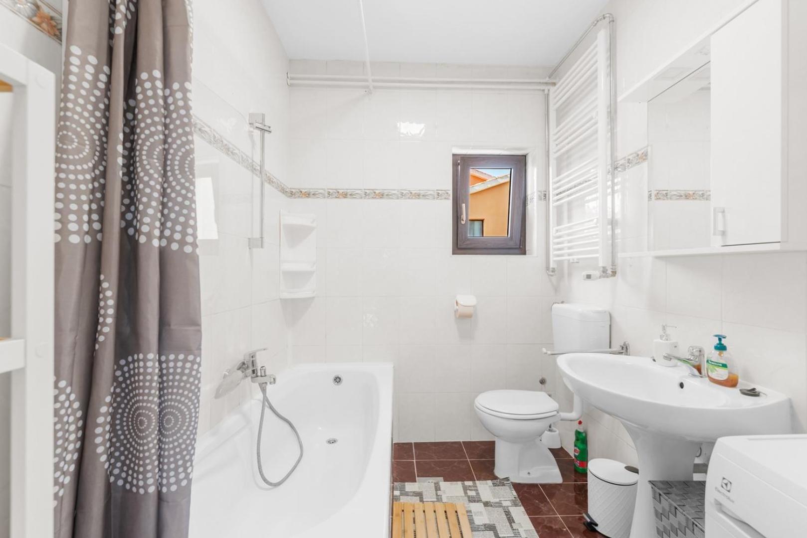 App Sandro With Common Pool Porec Phòng bức ảnh