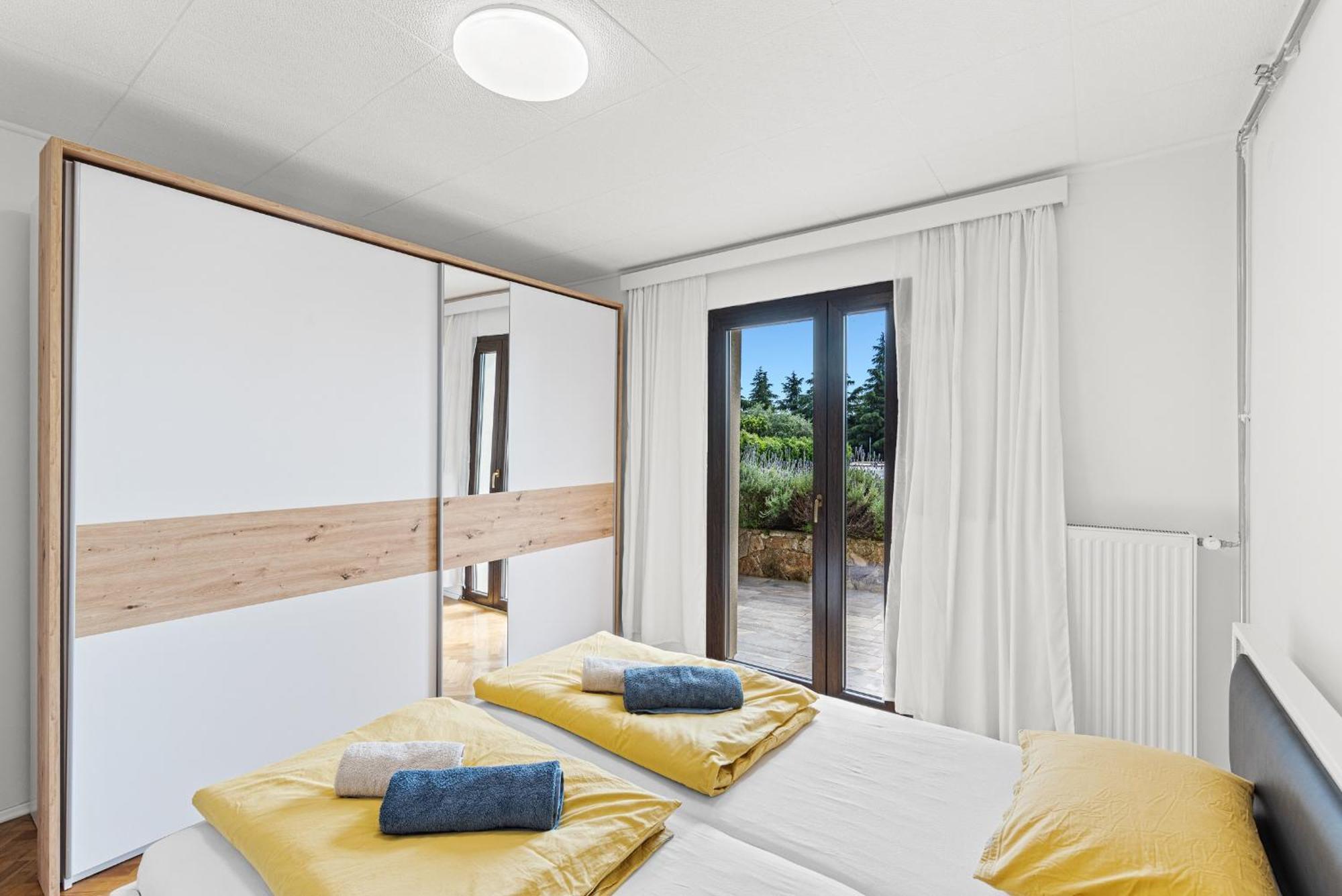 App Sandro With Common Pool Porec Phòng bức ảnh